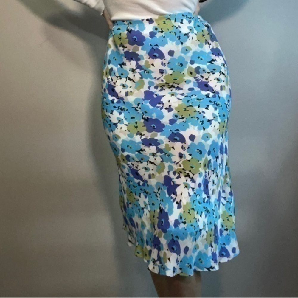 100% Silk Floral Casual Corner Midi Skirt